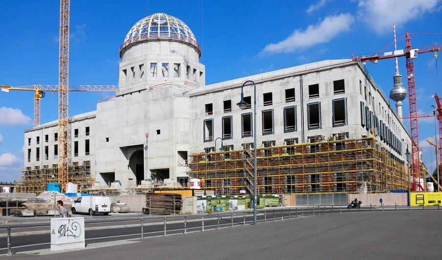 die Baustelle des Humboldtforums/ Stadtschlosses, Berlin-Mitte. GXNXNJ die Baustelle des Humboldtforums/ Stadtschlosses, Berlin-Mitte.