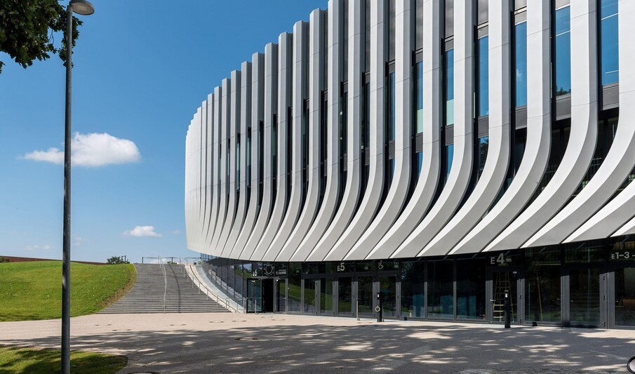 2Y4H5XJ SAP-Garden Munich, Olympiapark, Germany