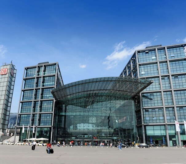 BP1C2D Hauptbahnhof Berlin Central Station Berlin Germany Deutschland Europe
